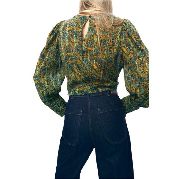 Zara Women's Ruched Long Sleeve Paisley Cropped Blouse Small Green Boho - Picture 3 of 9